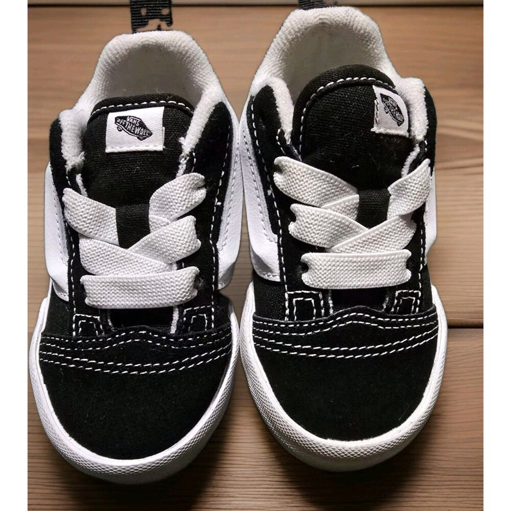 NWOT Vans Old Skool Black White Toddler Sneakers Elastic Laces - Size 6T...